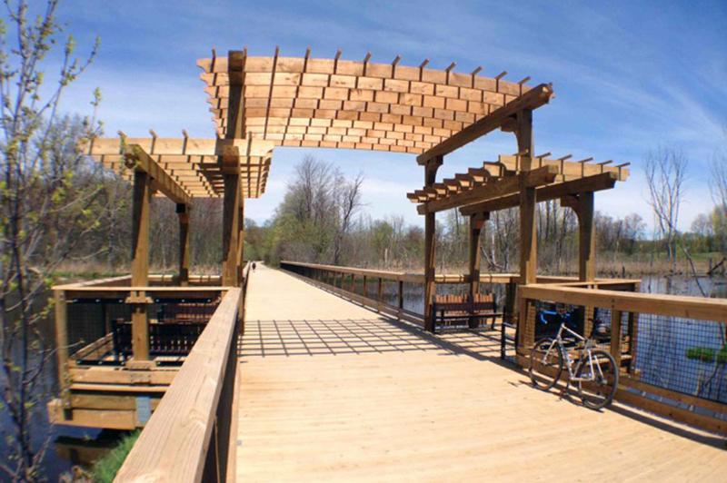 West Bloomfield Trail